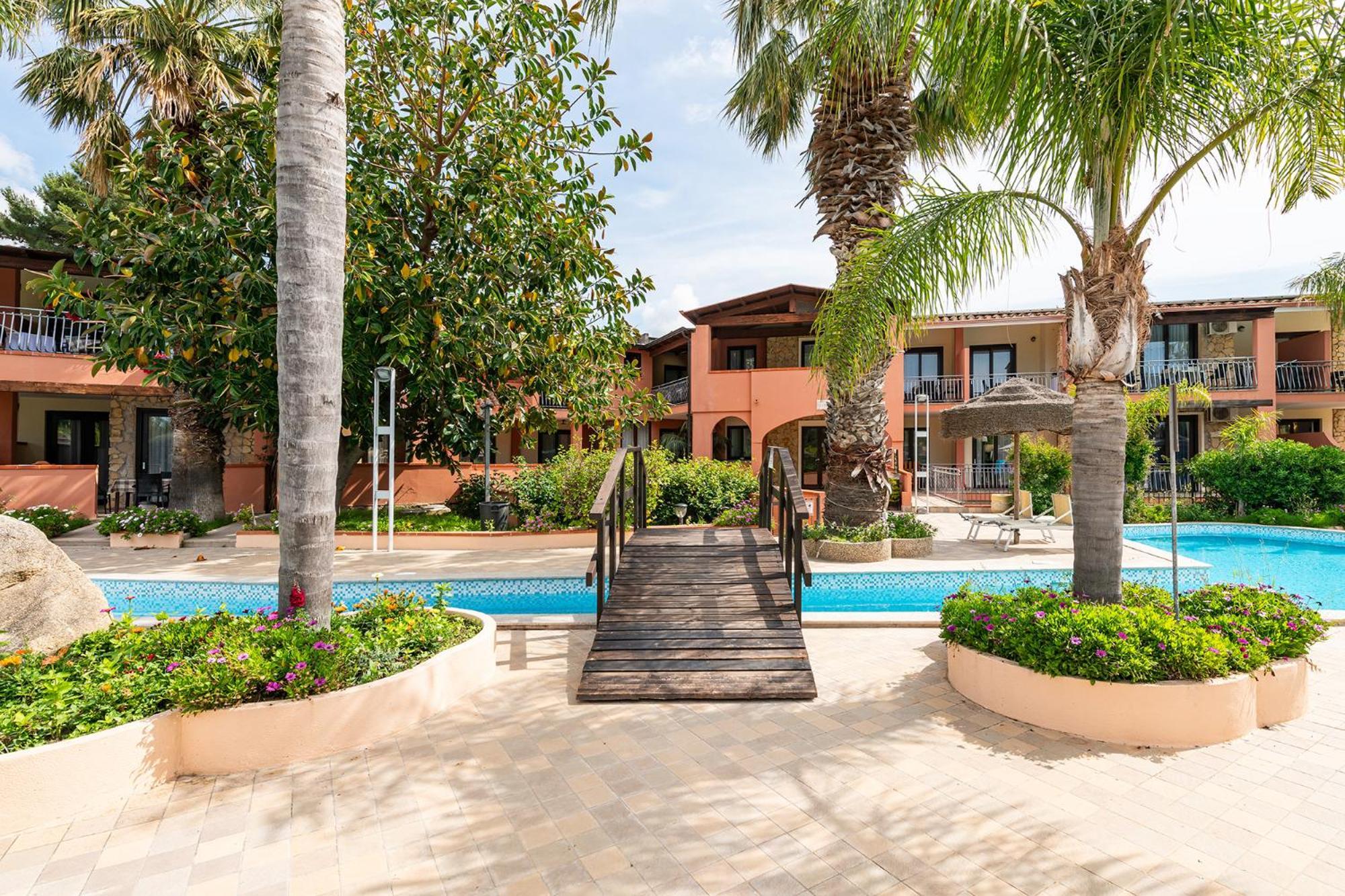 Green Village Resort Виласимиус Екстериор снимка
